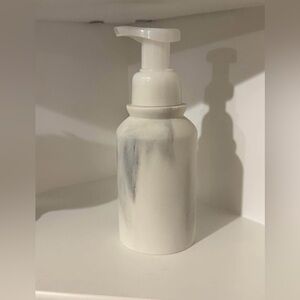 Bath and Body Works Marble Foam Soap Dispenser